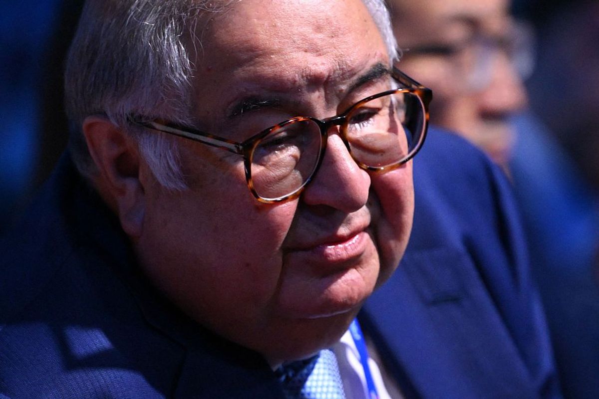 Who are Usmanov and Fridman, the Russian oligarchs France helped remove from the EU sanctions list?