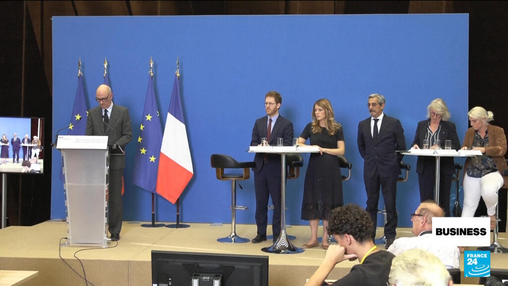 French government scales up targeted fuel price relief