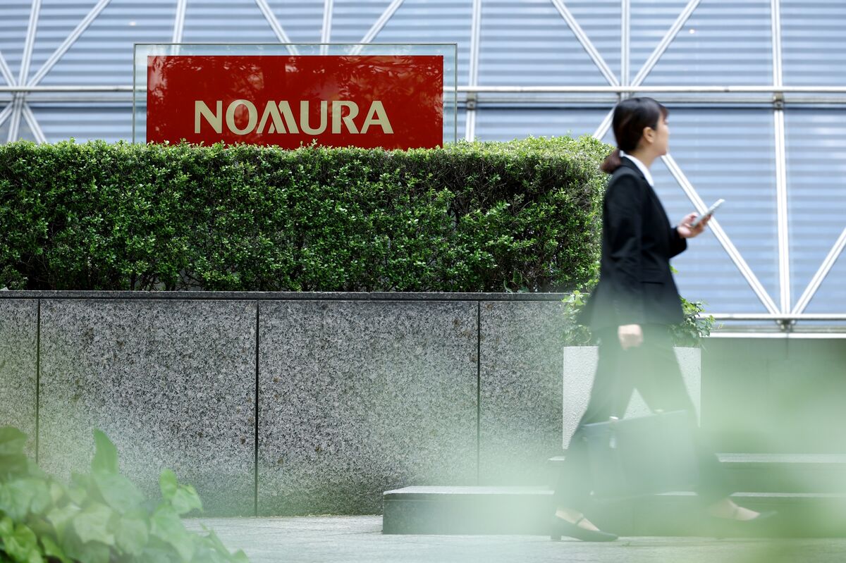Nomura Joins Sony in Powering Big Week for Japanese Bond Sales